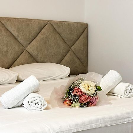 Hotel Andrea ساراندا المظهر الخارجي الصورة
