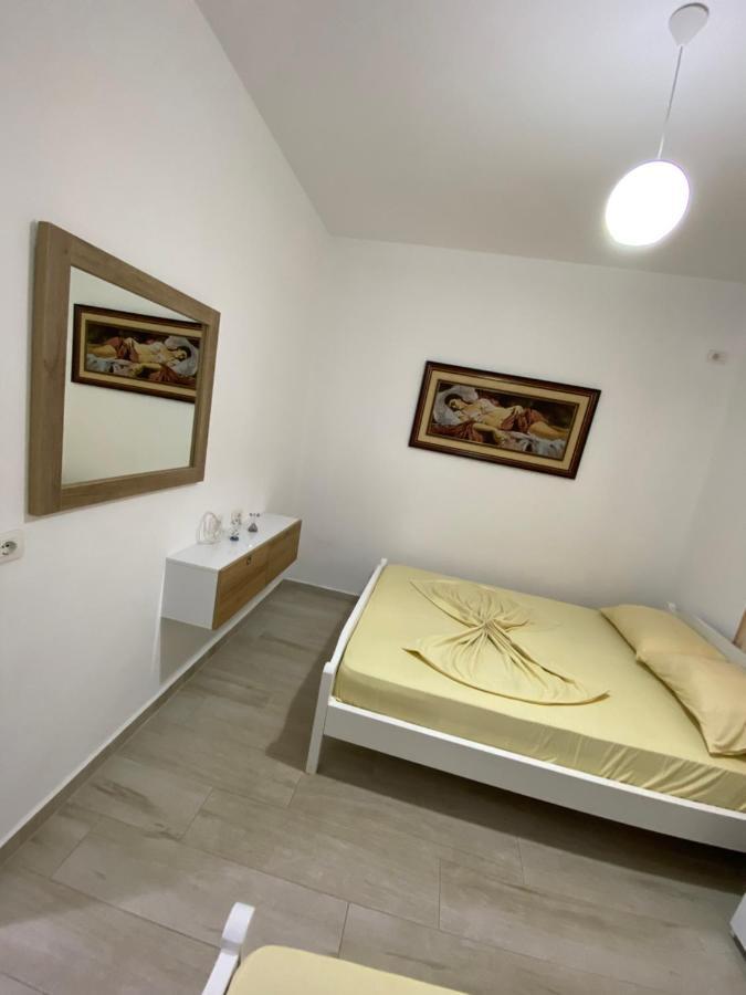 Hotel Andrea ساراندا المظهر الخارجي الصورة