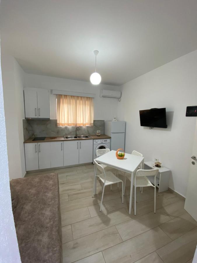 Hotel Andrea ساراندا المظهر الخارجي الصورة