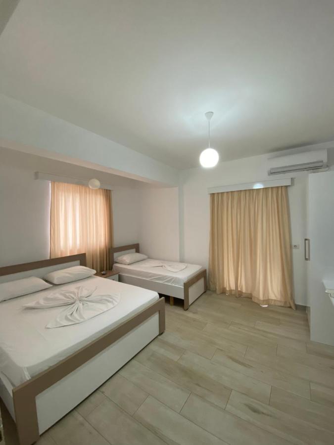 Hotel Andrea ساراندا المظهر الخارجي الصورة