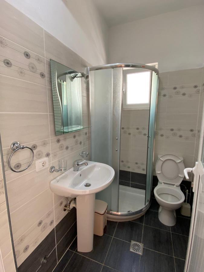 Hotel Andrea ساراندا المظهر الخارجي الصورة