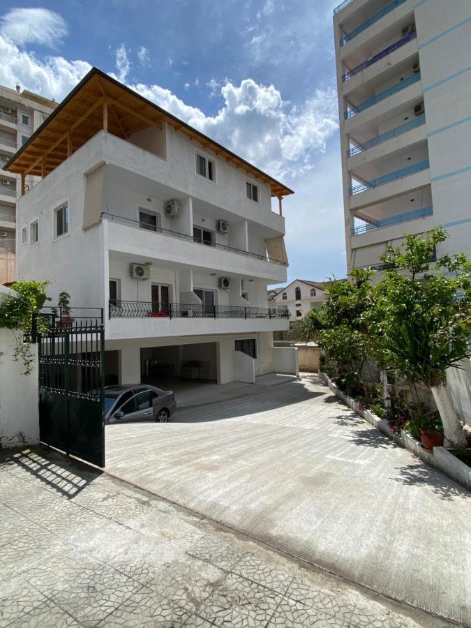 Hotel Andrea ساراندا المظهر الخارجي الصورة