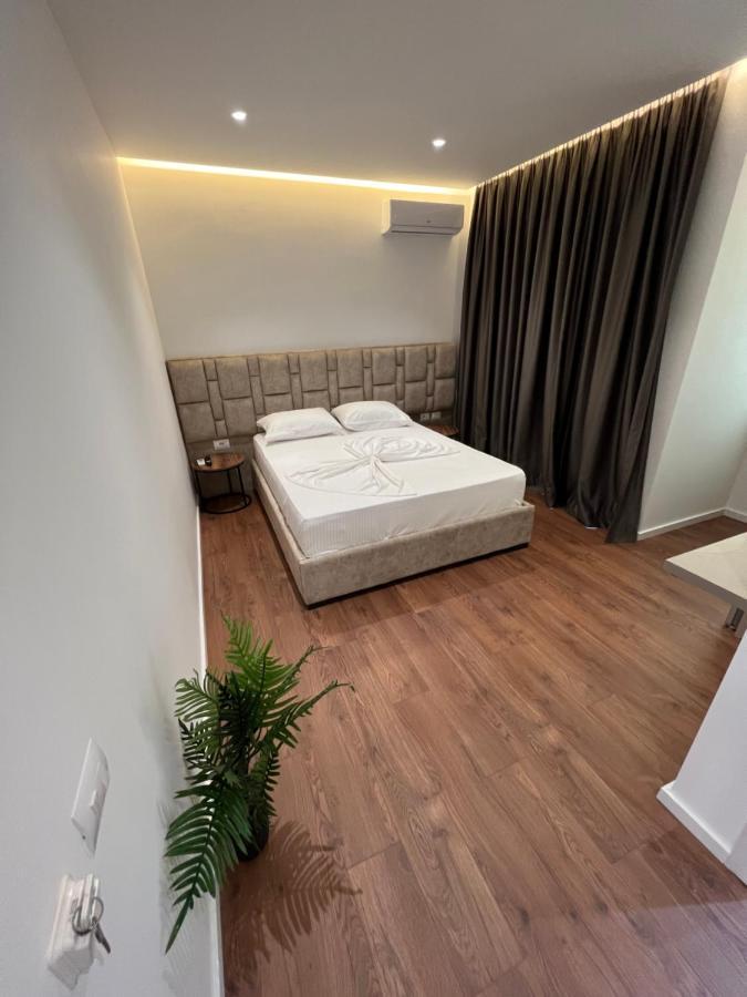 Hotel Andrea ساراندا المظهر الخارجي الصورة
