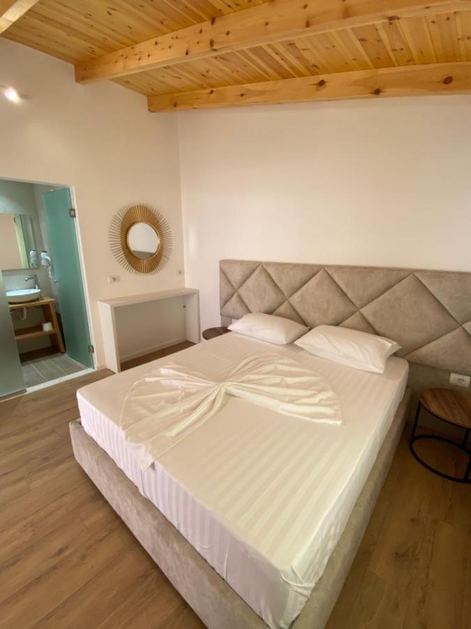 Hotel Andrea ساراندا المظهر الخارجي الصورة