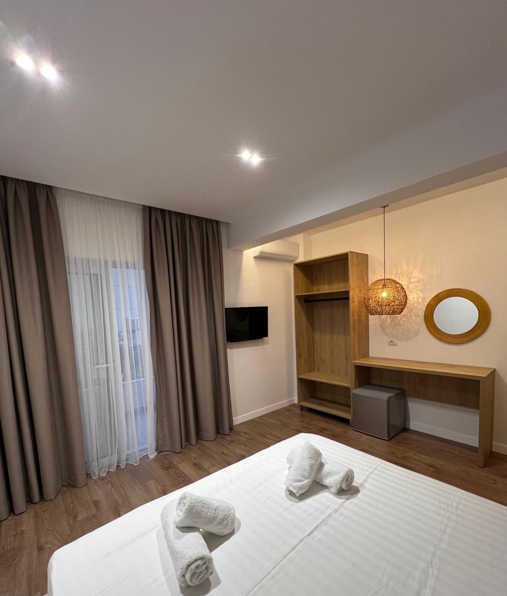 Hotel Andrea ساراندا المظهر الخارجي الصورة