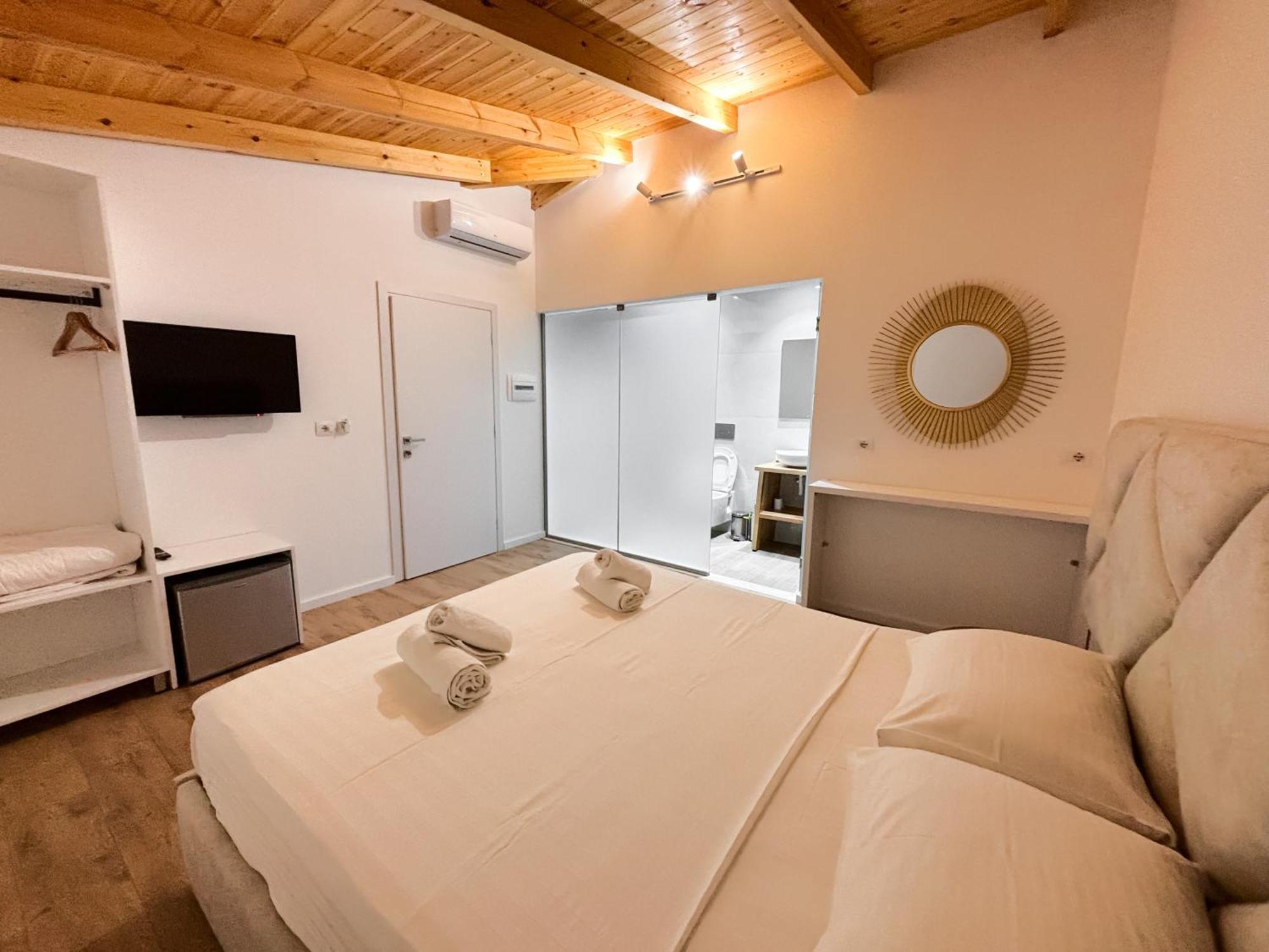 Hotel Andrea ساراندا المظهر الخارجي الصورة