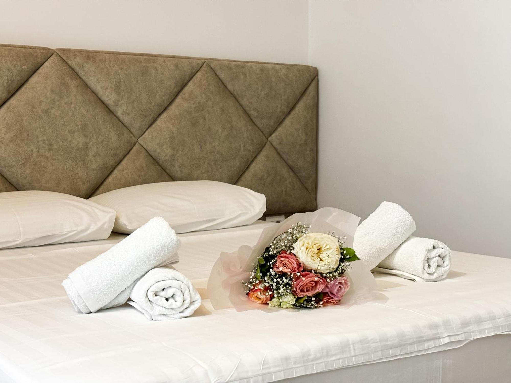Hotel Andrea ساراندا المظهر الخارجي الصورة